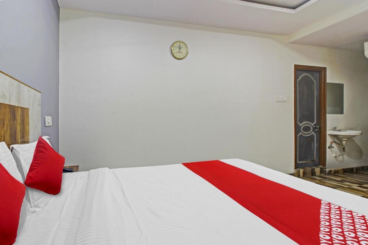 Super Hotel O Sri Sai Regency Haidarábád Kültér fotó