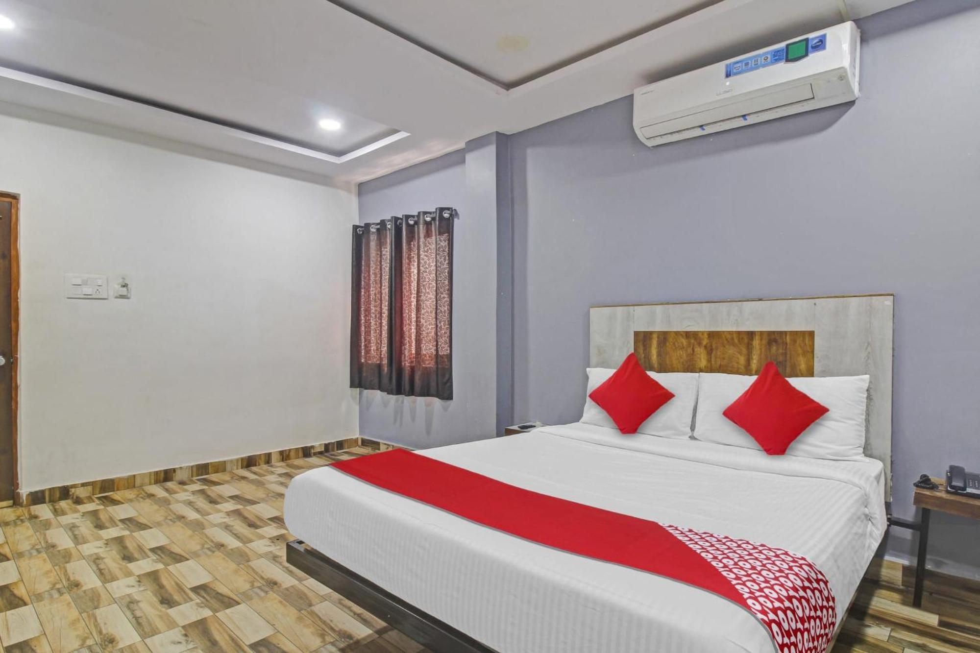 Super Hotel O Sri Sai Regency Haidarábád Kültér fotó