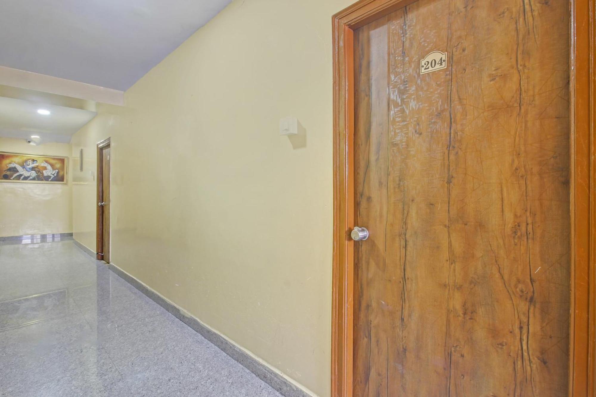 Super Hotel O Sri Sai Regency Haidarábád Kültér fotó